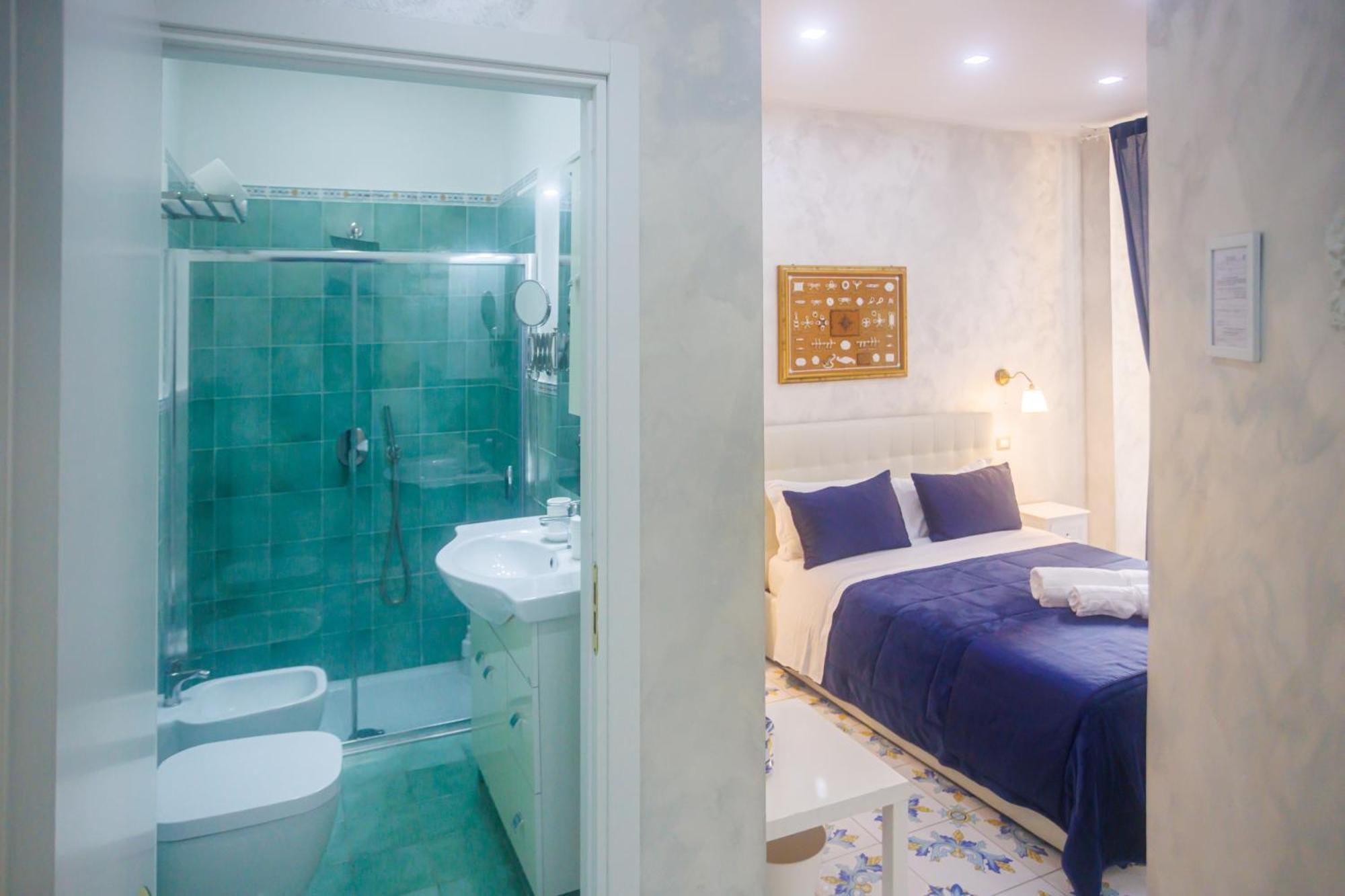 Alma Adry Bed & Breakfast Napoli Bagian luar foto